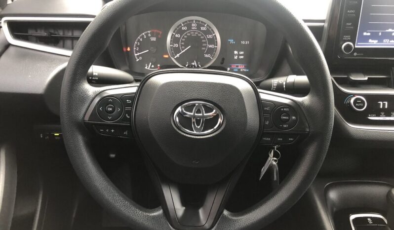 2022 Toyota Corolla LE full