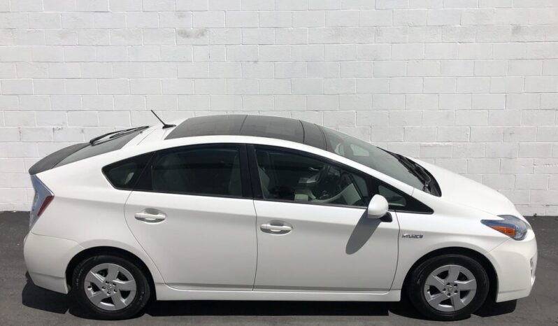 2010 Toyota Prius IV Solar Pkg full