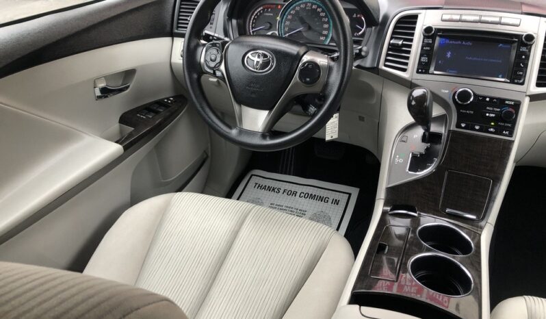 2013 Toyota Venza LE full