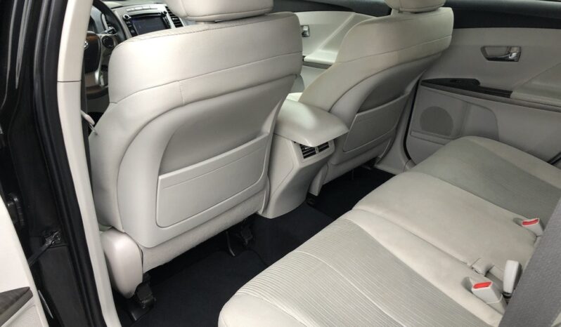 2013 Toyota Venza LE full