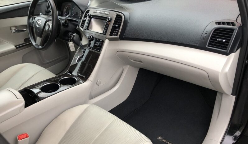2013 Toyota Venza LE full