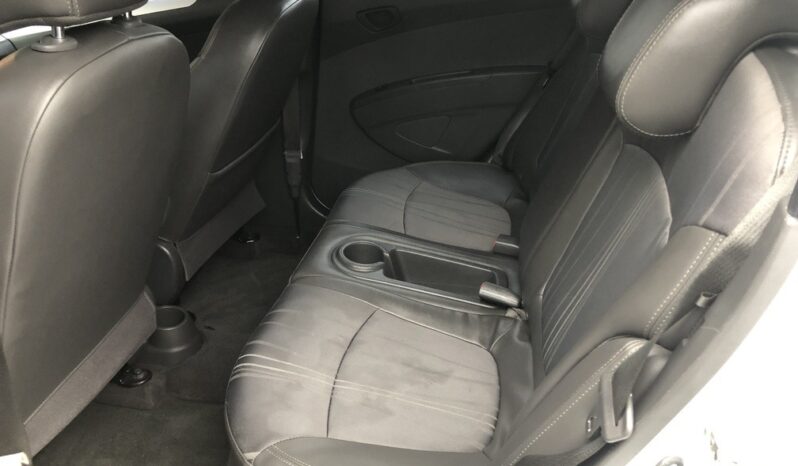 2014 Chevrolet Spark 1LT full