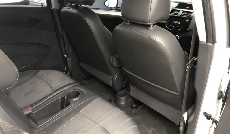 2014 Chevrolet Spark 1LT full