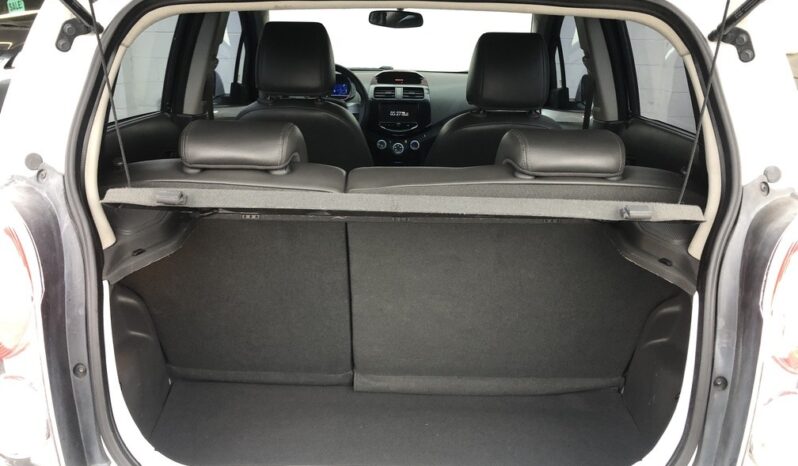 2014 Chevrolet Spark 1LT full