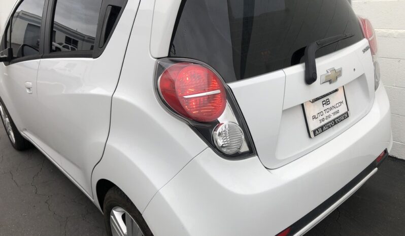 2014 Chevrolet Spark 1LT full