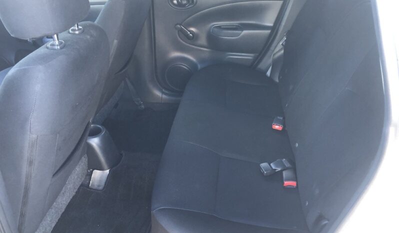 2014 Nissan Versa Note SV full