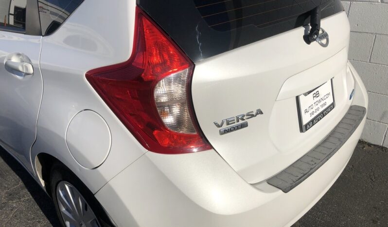 2014 Nissan Versa Note SV full