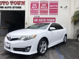 2014 Toyota Camry SE