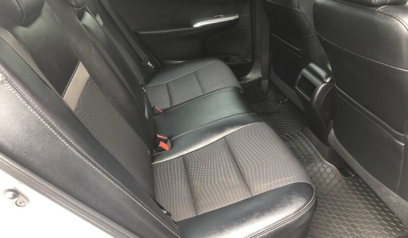 2014 Toyota Camry SE full