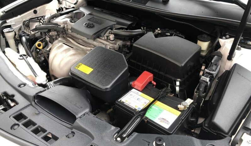 2014 Toyota Camry SE full