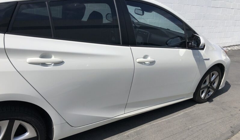 2016 Toyota Prius Four Touring full