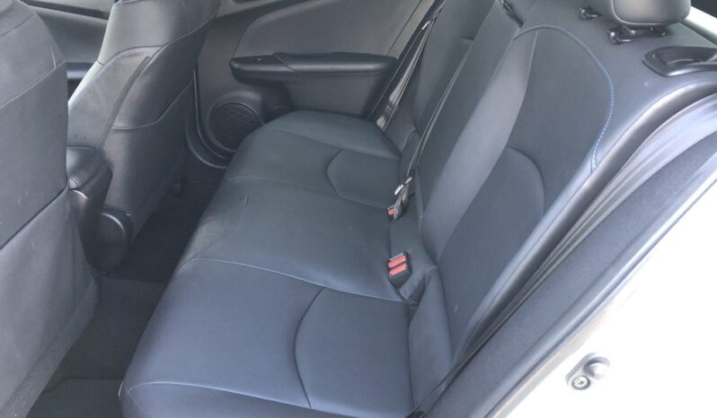 2016 Toyota Prius Four Touring full