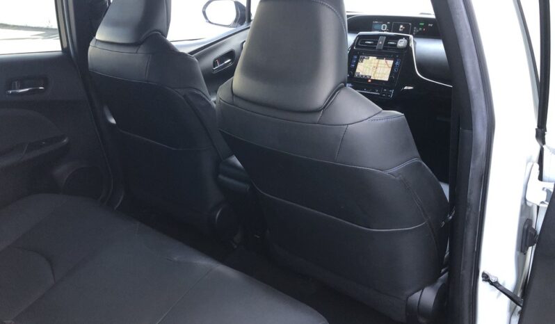 2016 Toyota Prius Four Touring full
