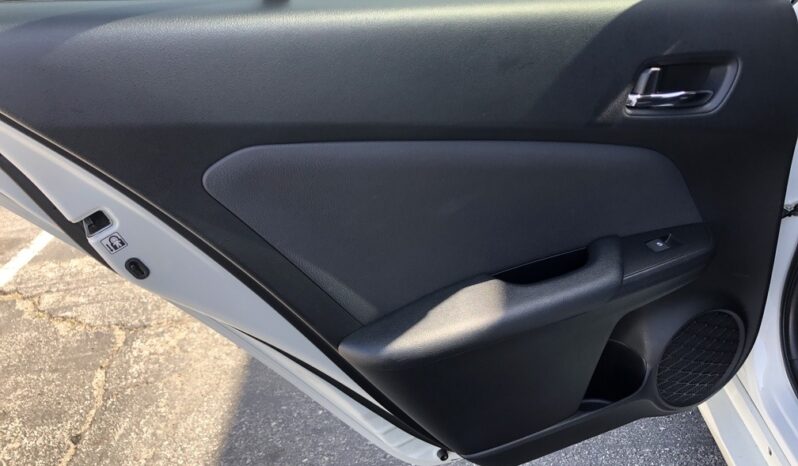 2016 Toyota Prius Four Touring full