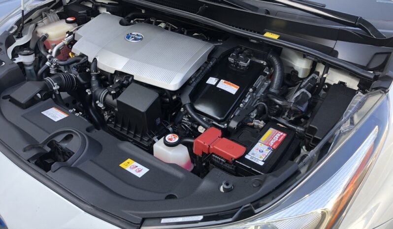 2016 Toyota Prius Four Touring full