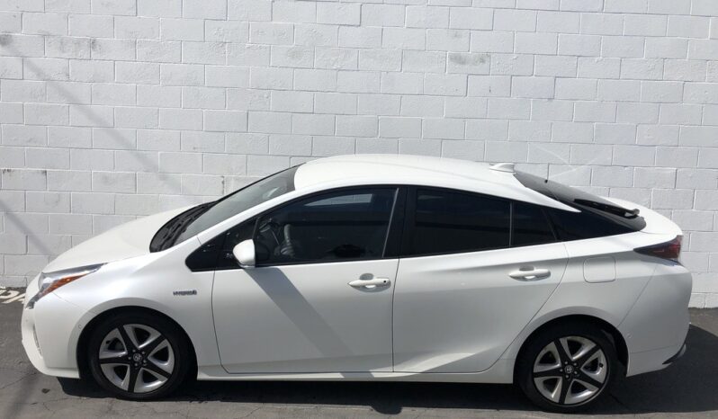 2016 Toyota Prius Four Touring full