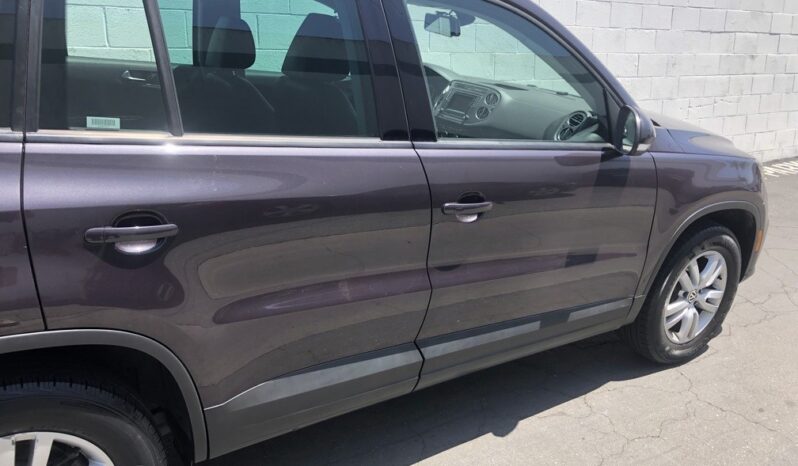 2016 Volkswagen Tiguan S full
