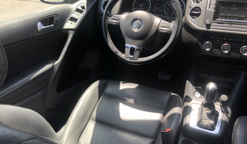 2016 Volkswagen Tiguan S full