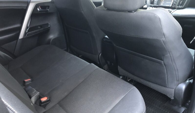 2018 Toyota RAV4 XLE full