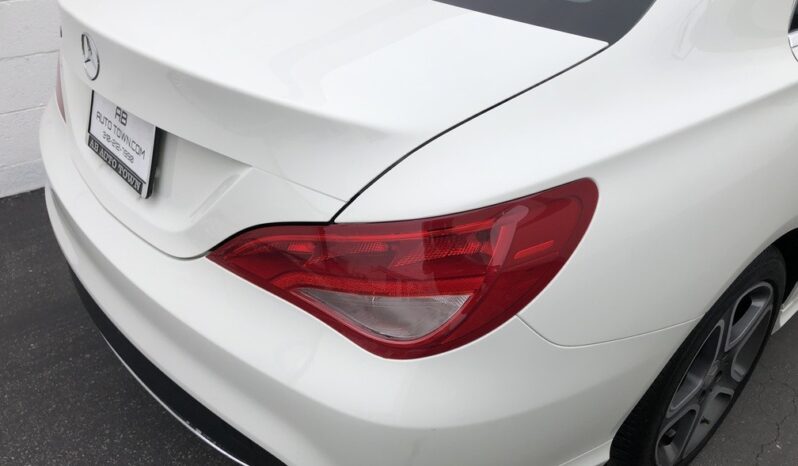 2014 Mercedes-Benz CLA-Class CLA250 full