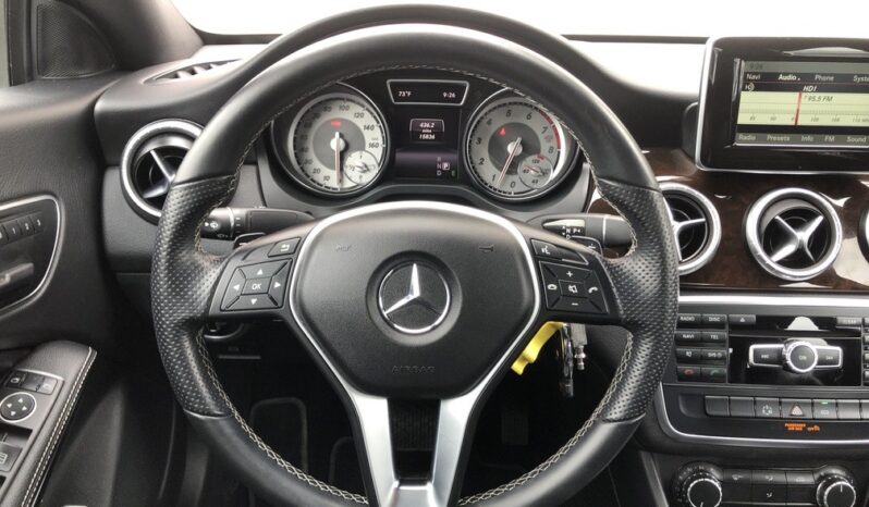 2014 Mercedes-Benz CLA-Class CLA250 full