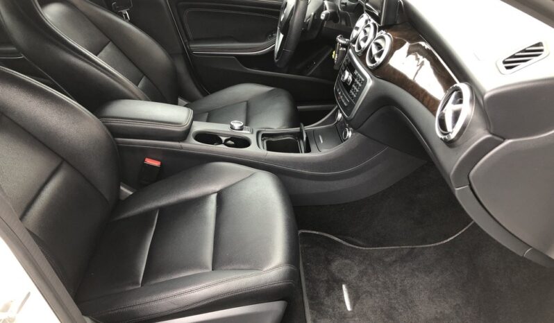 2014 Mercedes-Benz CLA-Class CLA250 full