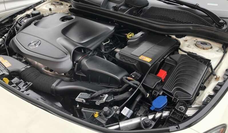 2014 Mercedes-Benz CLA-Class CLA250 full