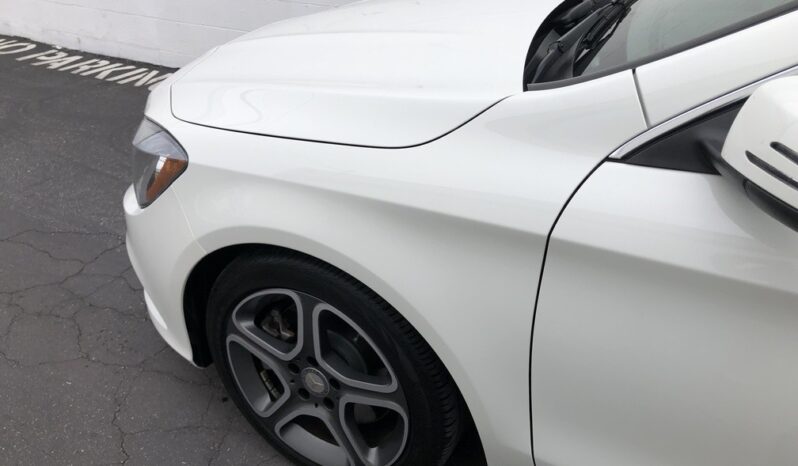 2014 Mercedes-Benz CLA-Class CLA250 full