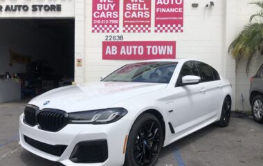 2022 BMW 5-Series 530e