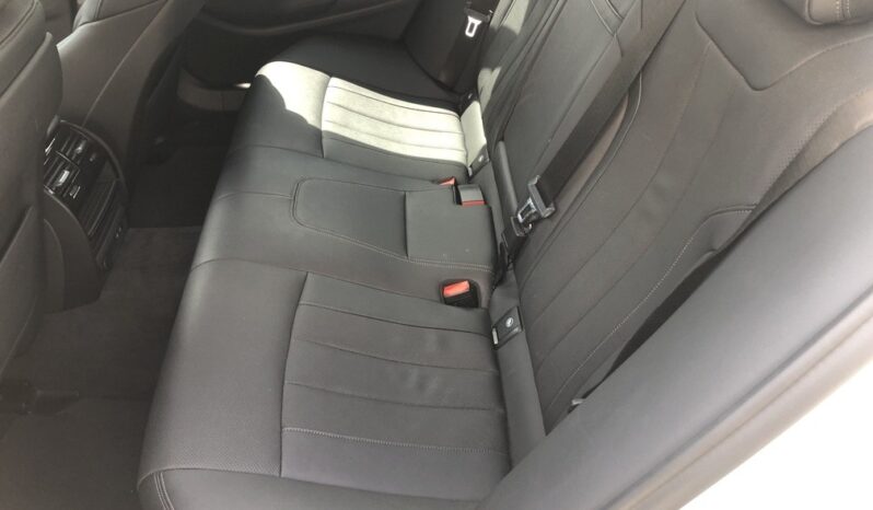 2022 BMW 5-Series 530e full