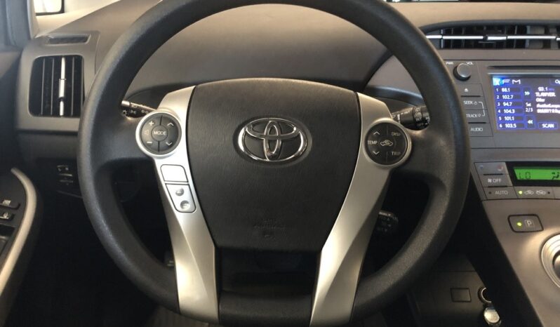 2012 Toyota Prius II full