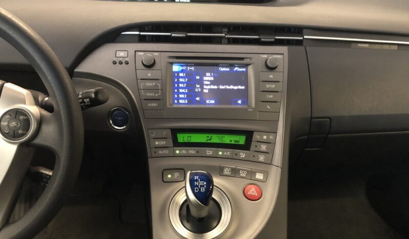 2012 Toyota Prius II full