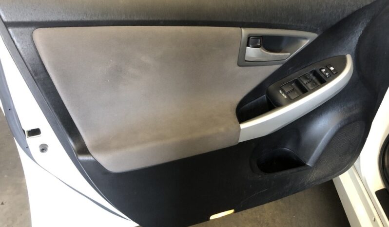 2012 Toyota Prius II full