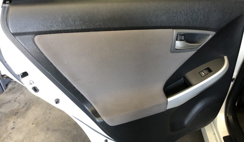 2012 Toyota Prius II full