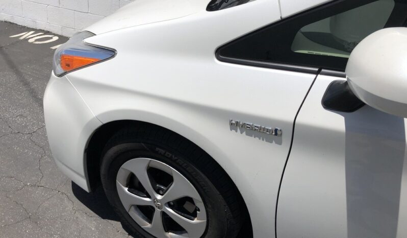 2012 Toyota Prius II full