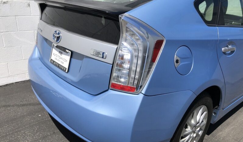 2012 Toyota Prius Plug-in Hybrid Advanced full