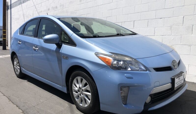 2012 Toyota Prius Plug-in Hybrid Advanced full