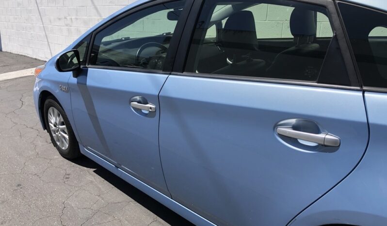 2012 Toyota Prius Plug-in Hybrid Advanced full