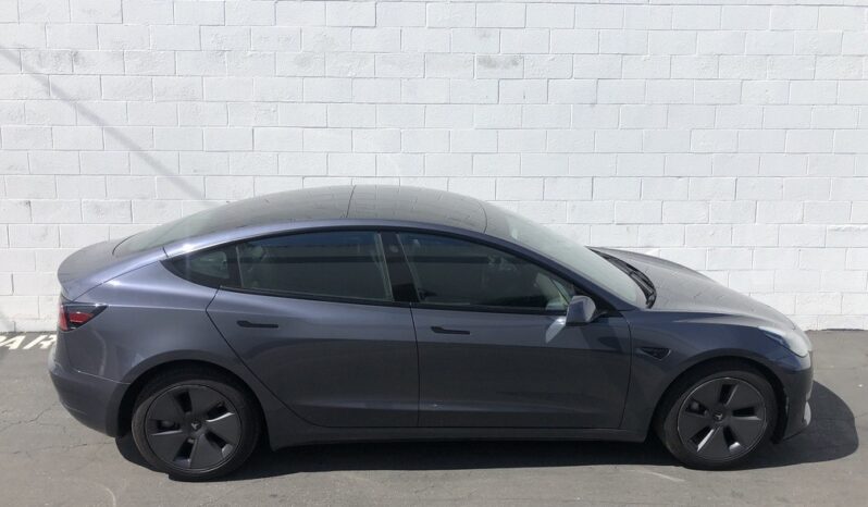 2023 Tesla Model 3 Base full