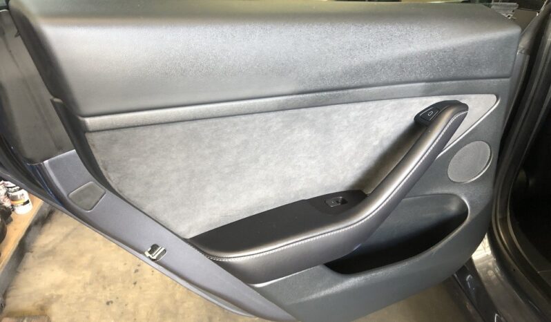 2023 Tesla Model 3 Base full