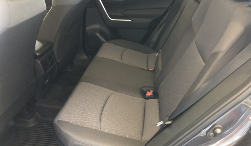 2025 Toyota RAV4 XLE full