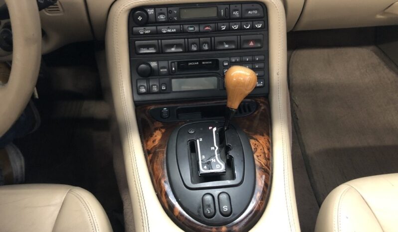 2002 Jaguar XKR Base full