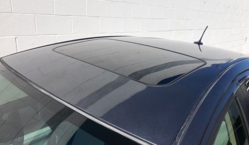 2013 Toyota Prius C Three full