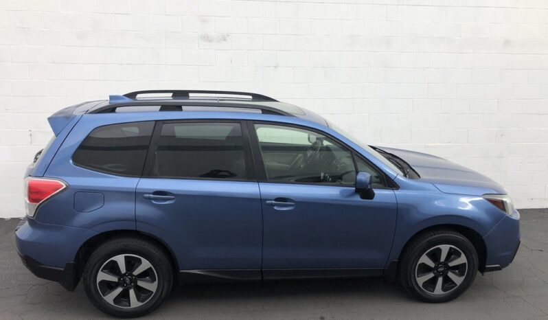 2018 Subaru Forester Premium full