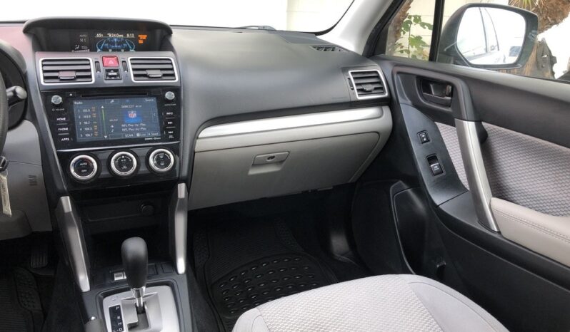 2018 Subaru Forester Premium full