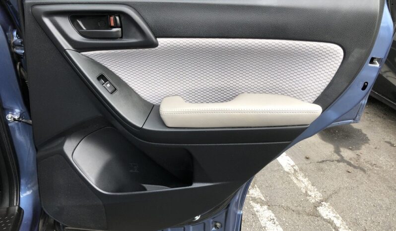 2018 Subaru Forester Premium full