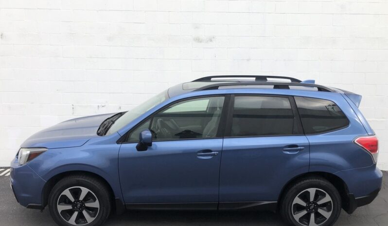 2018 Subaru Forester Premium full