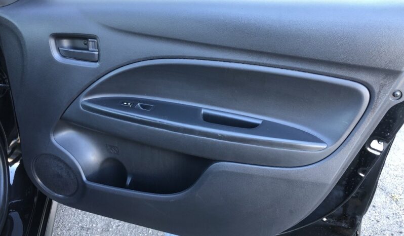 2024 Mitsubishi Mirage ES full