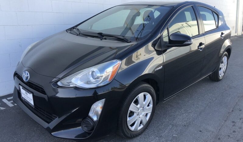2015 Toyota Prius C Two full