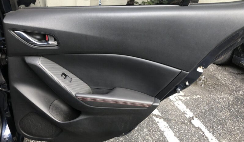 2016 Mazda MAZDA3 S Grand Touring full